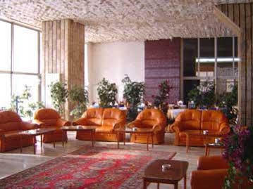 Hotel Decebal Bacău Exterior foto